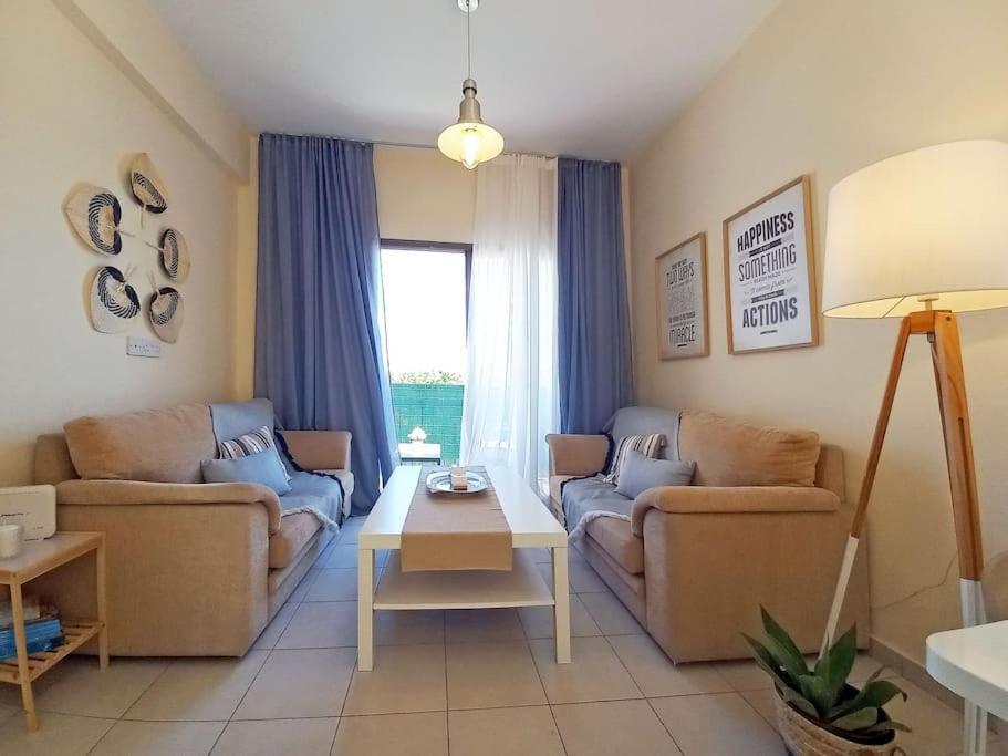 Lovely Ap In The Center Of Kato Paphos Esterno foto